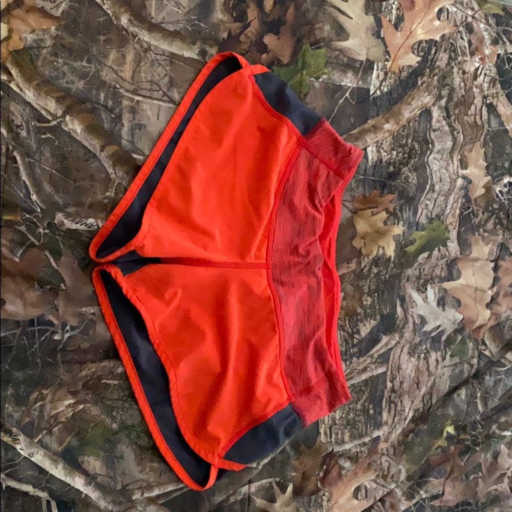 Lululemon Speedup short 2.5” running shorts